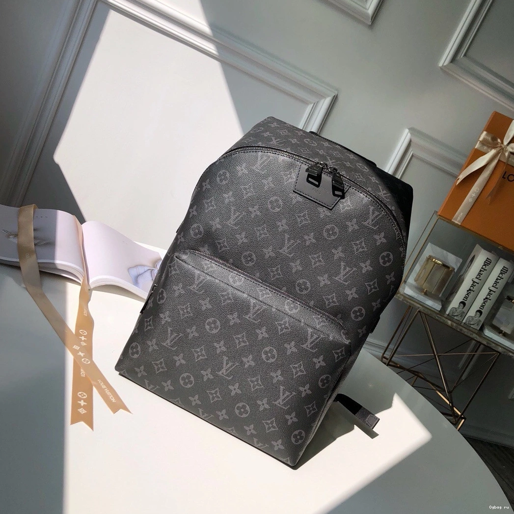 Vuitton Backpack Louis 0716